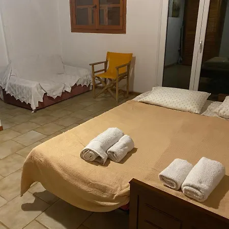 Cosy Calm In Olive Trees With Sea View 酒店 3*